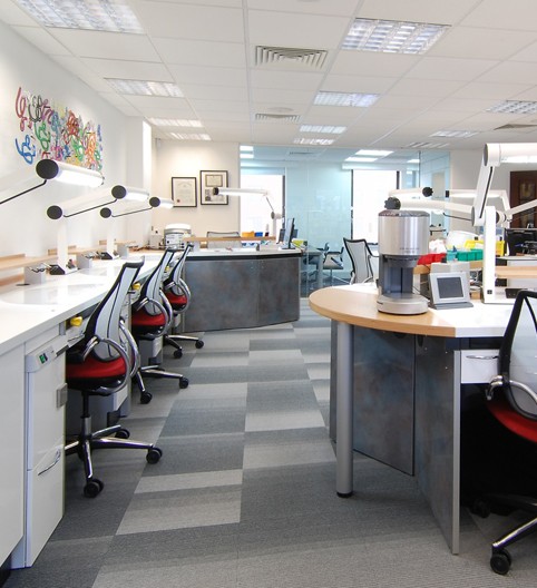 Luke Barnett Centre - Our facilities & Lab View